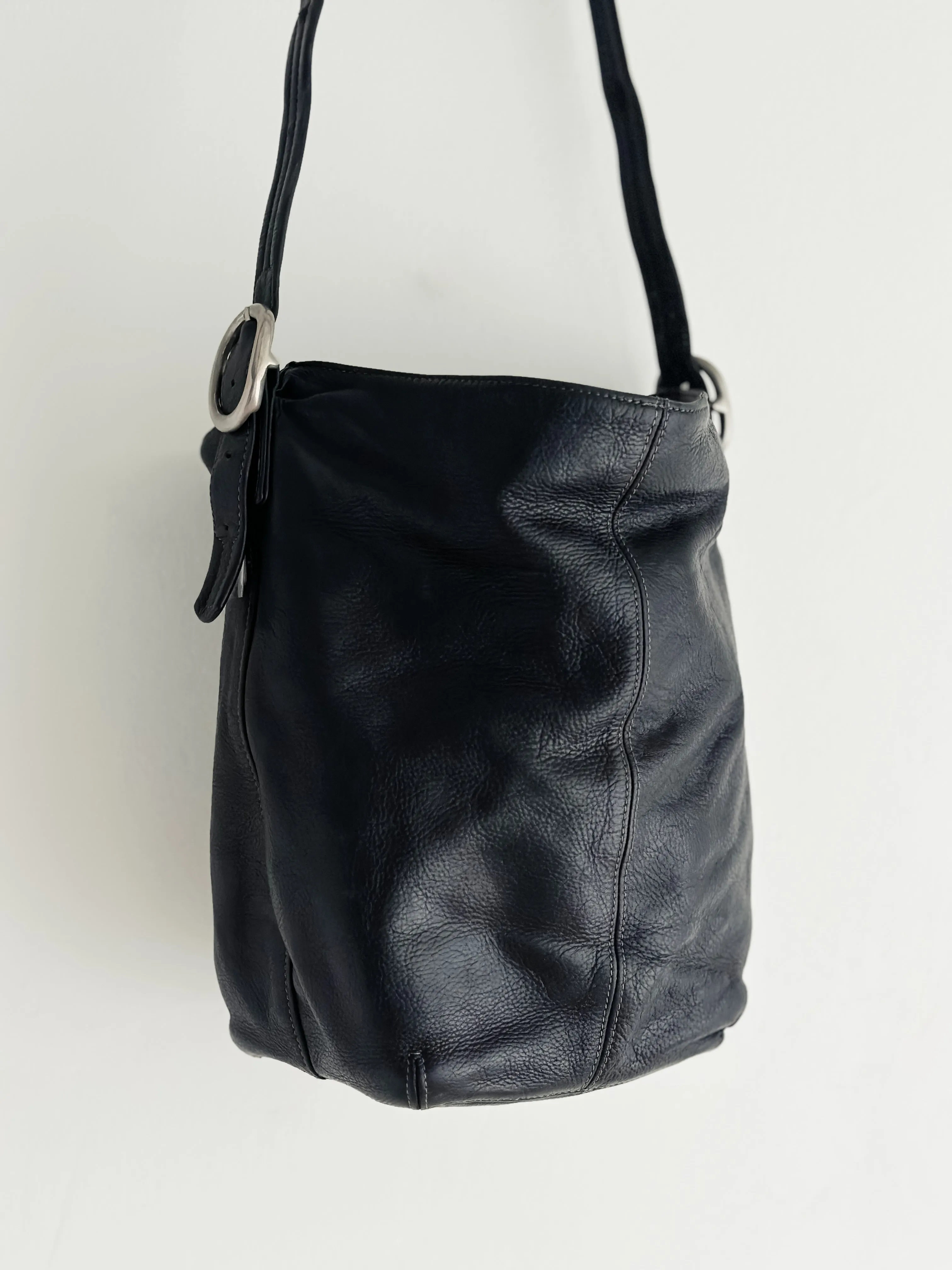 vintage black leather bucket bag